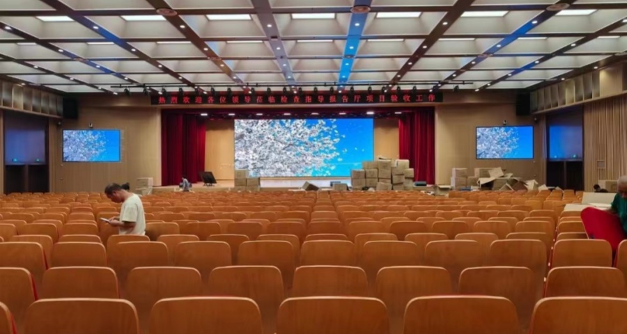 常州小间距LED显示屏常州全彩LED显示屏